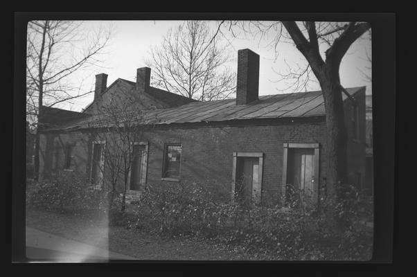 East flank of the rear section at the Francis Key Hunt House