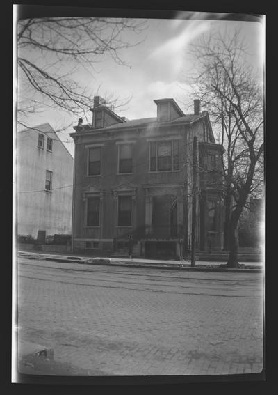 Dr. James Fishback House, 176 North Broadway Road, Lexington, Kentucky in Fayette County