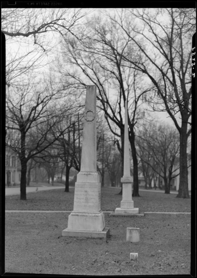 Georgetown College; exterior; campus scene; monument