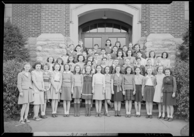 Garth High School; 7th Grade (Seventh Grade, Grade 7); exterior;                             group portrait