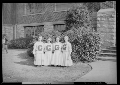 Garth High School; Cheerleaders; exterior; group                             portrait