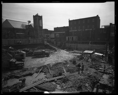 Lexington Telephone Company, 149-151 North Broadway; Hargett                             Construction Company beginning new building